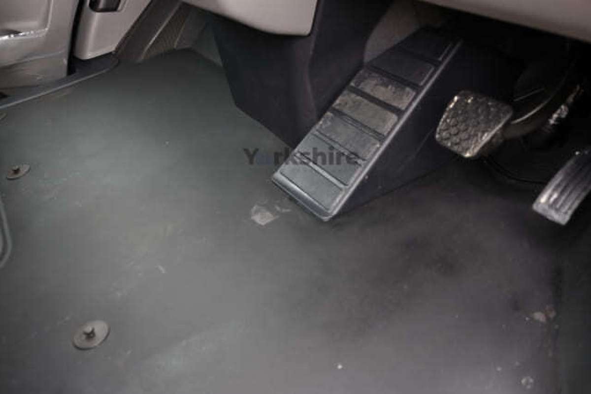 This is the Transit Custom 320 L1H1 232PS PHEV Sport Van vehicle.
